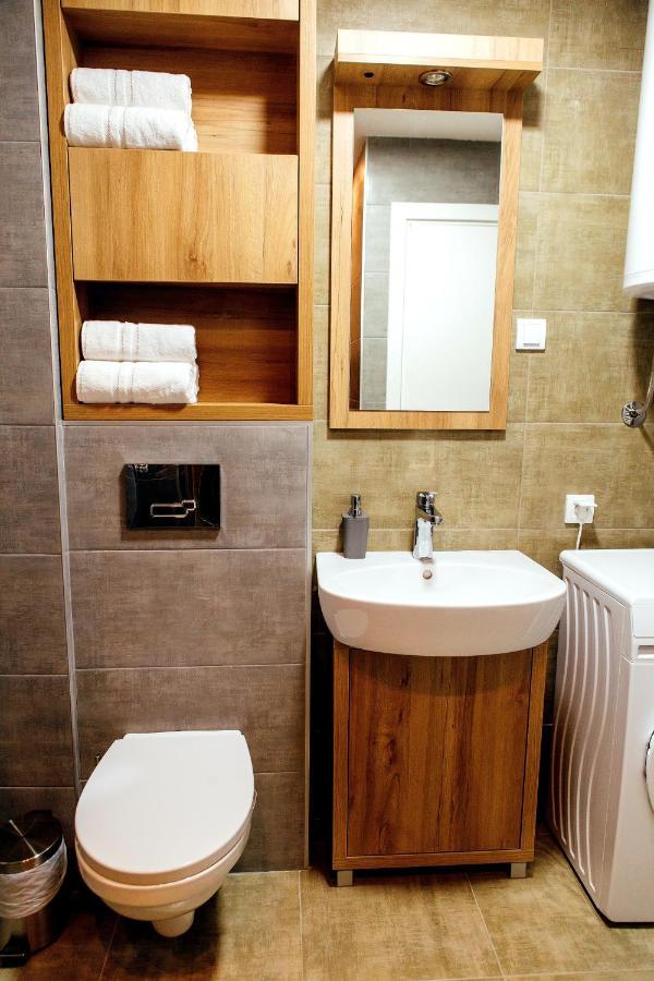 Apartman Happy Day Divcibare Luaran gambar